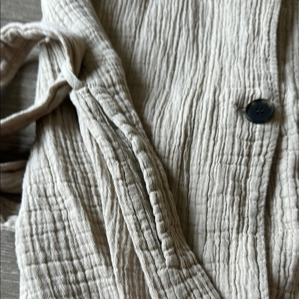 New, never worn. Gorgeous Tan Women's Button-Up shirt dress. Made in USA - Picture 5 of 5